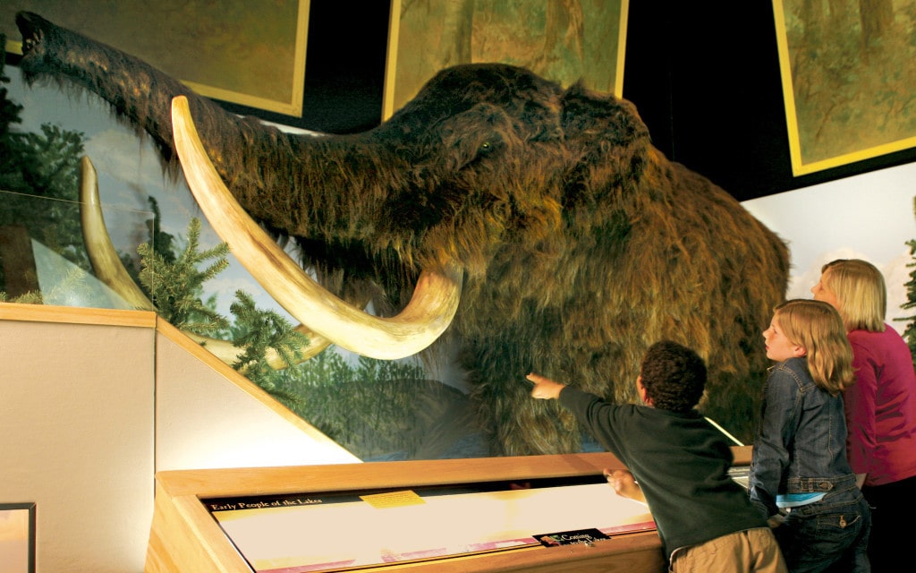 Lakeshore Museum Center